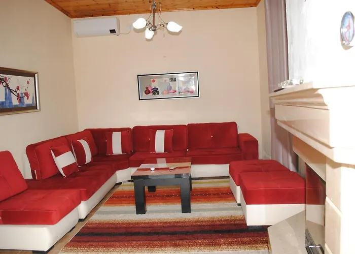 George\'S Apartment